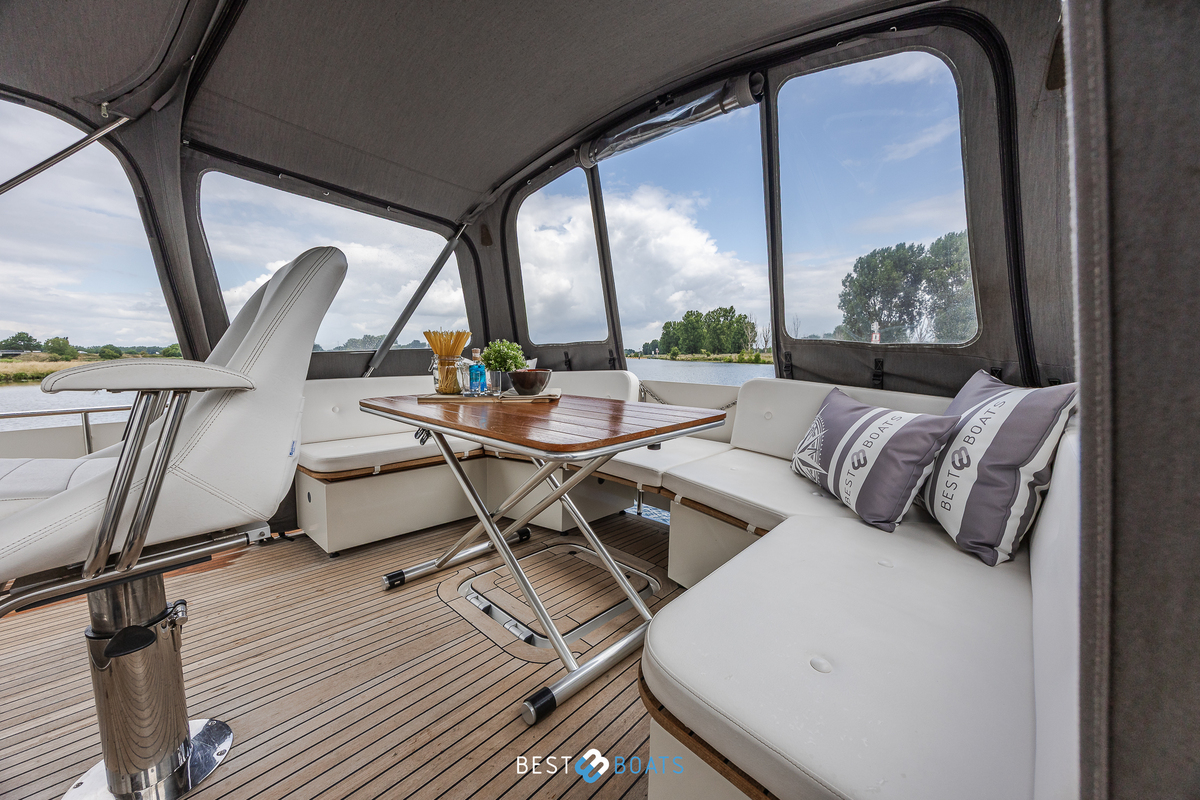 foto: 40 Linssen Grand Sturdy 40.9 AC