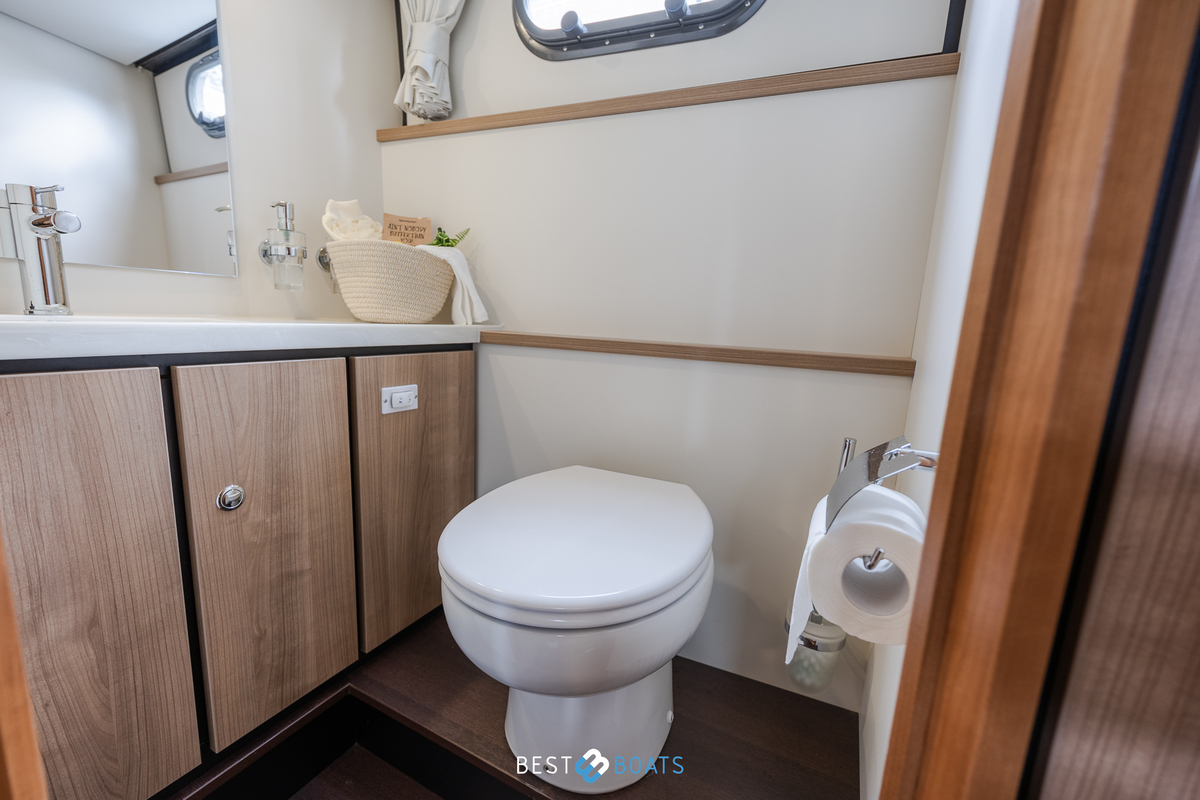 foto: 24 Linssen 35 SL AC