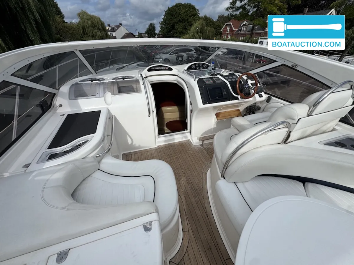 foto: 33 Fairline Targa 43