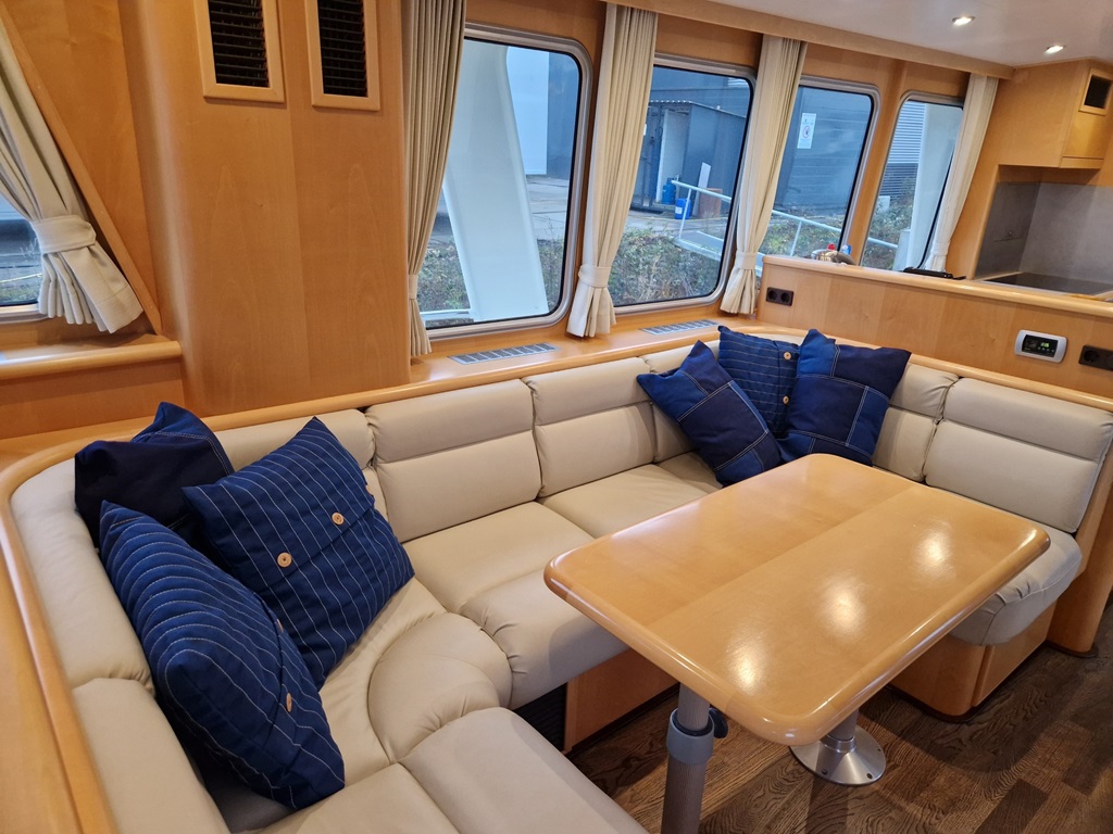 foto: 28 Almtrawler 1600 AD