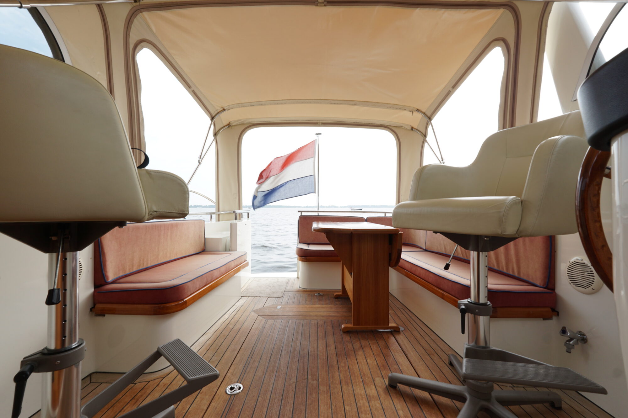 foto: 44 Tryvia Tryvia 1100 OK Cabrio Spiegeldeur