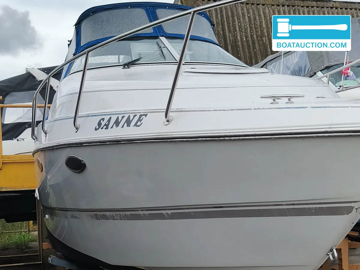 foto: 13 Chris Craft Crowne 262