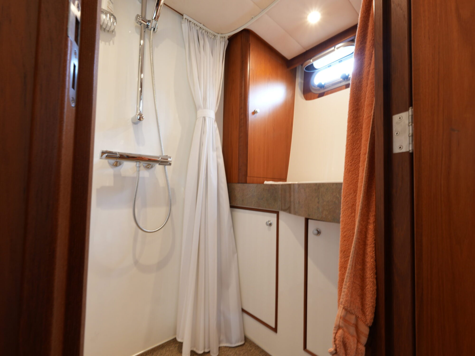 foto: 25 Van Vossen Van Vossen Parade 12.70 AK Exclusive