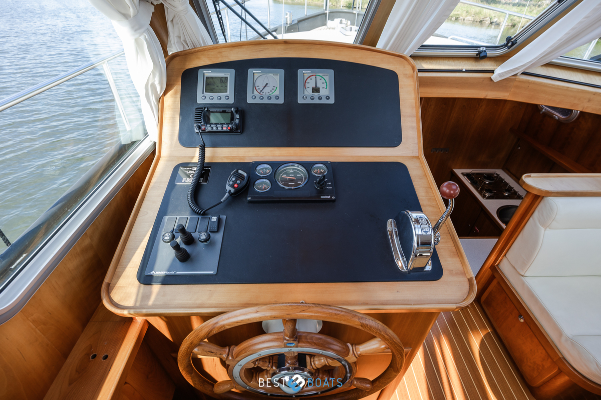 foto: 32 Linssen Grand Sturdy 380 AC 