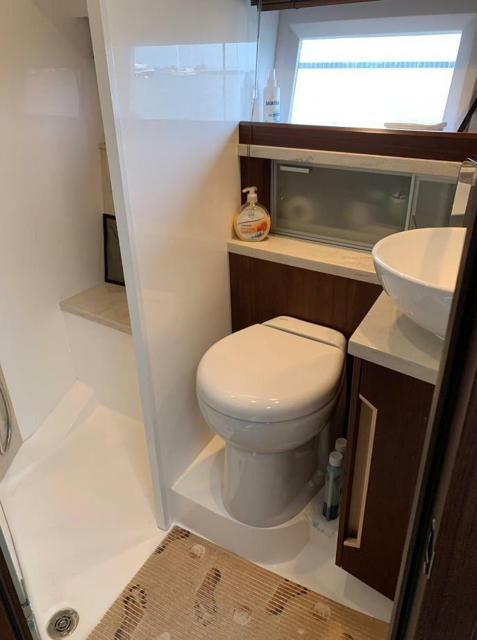 foto: 9 Galeon 420 Fly