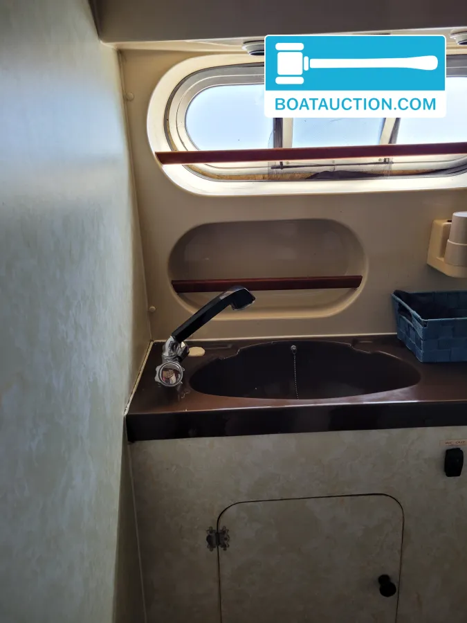 foto: 29 Sealine 305 fly