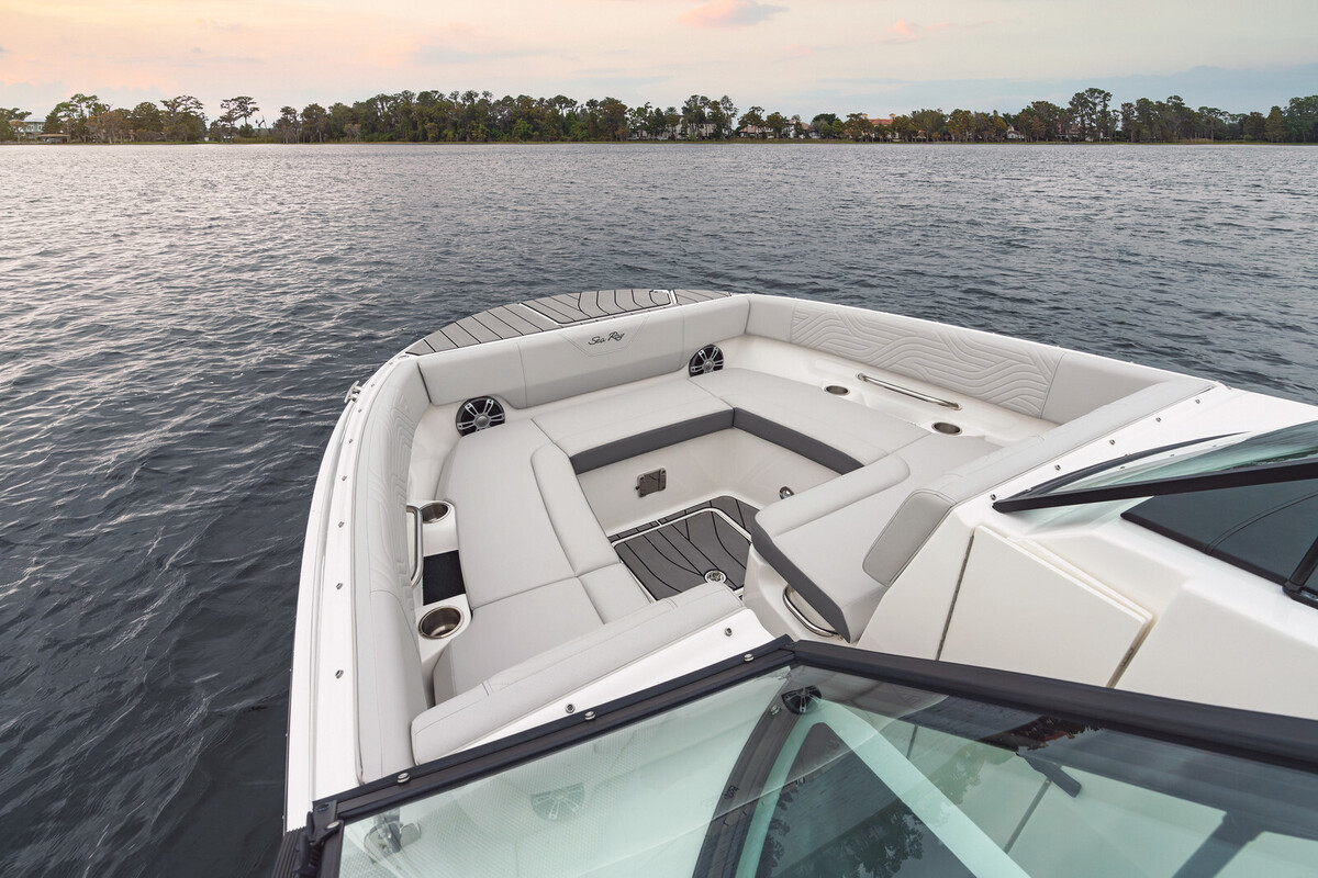 foto: 26 Sea Ray SDX 270 Surf