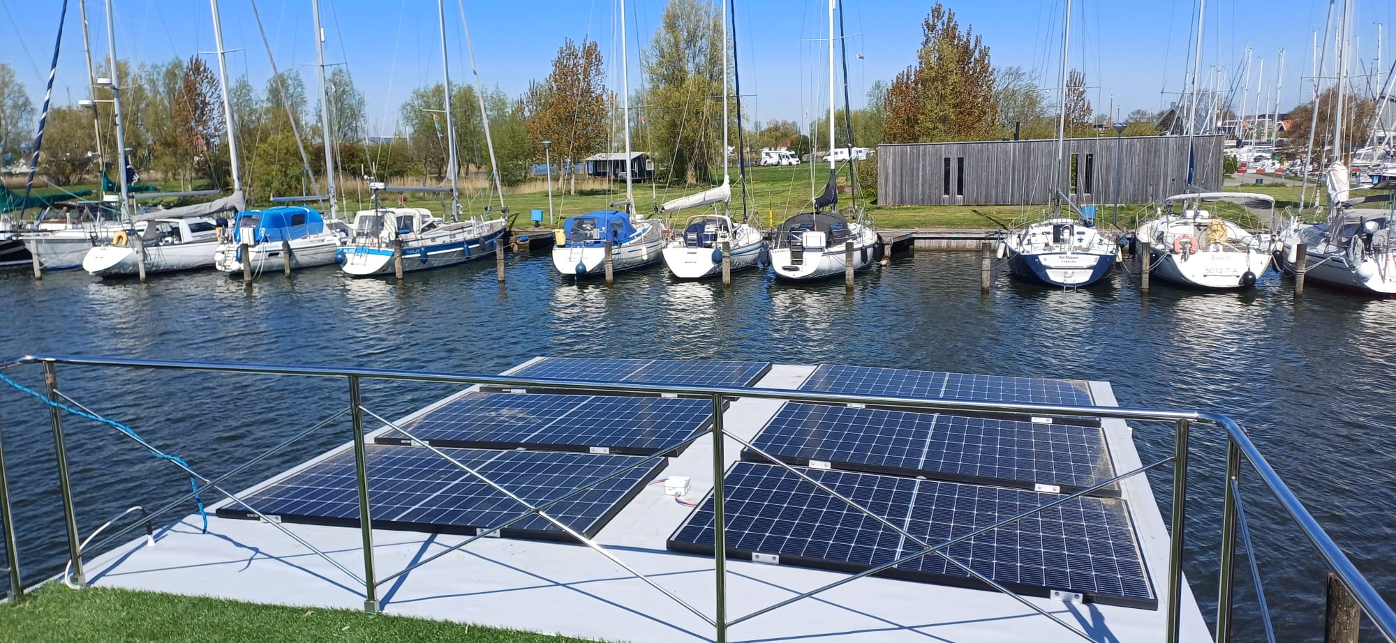 foto: 20 Campi 400 Houseboat Met Mooie Ligplaats
