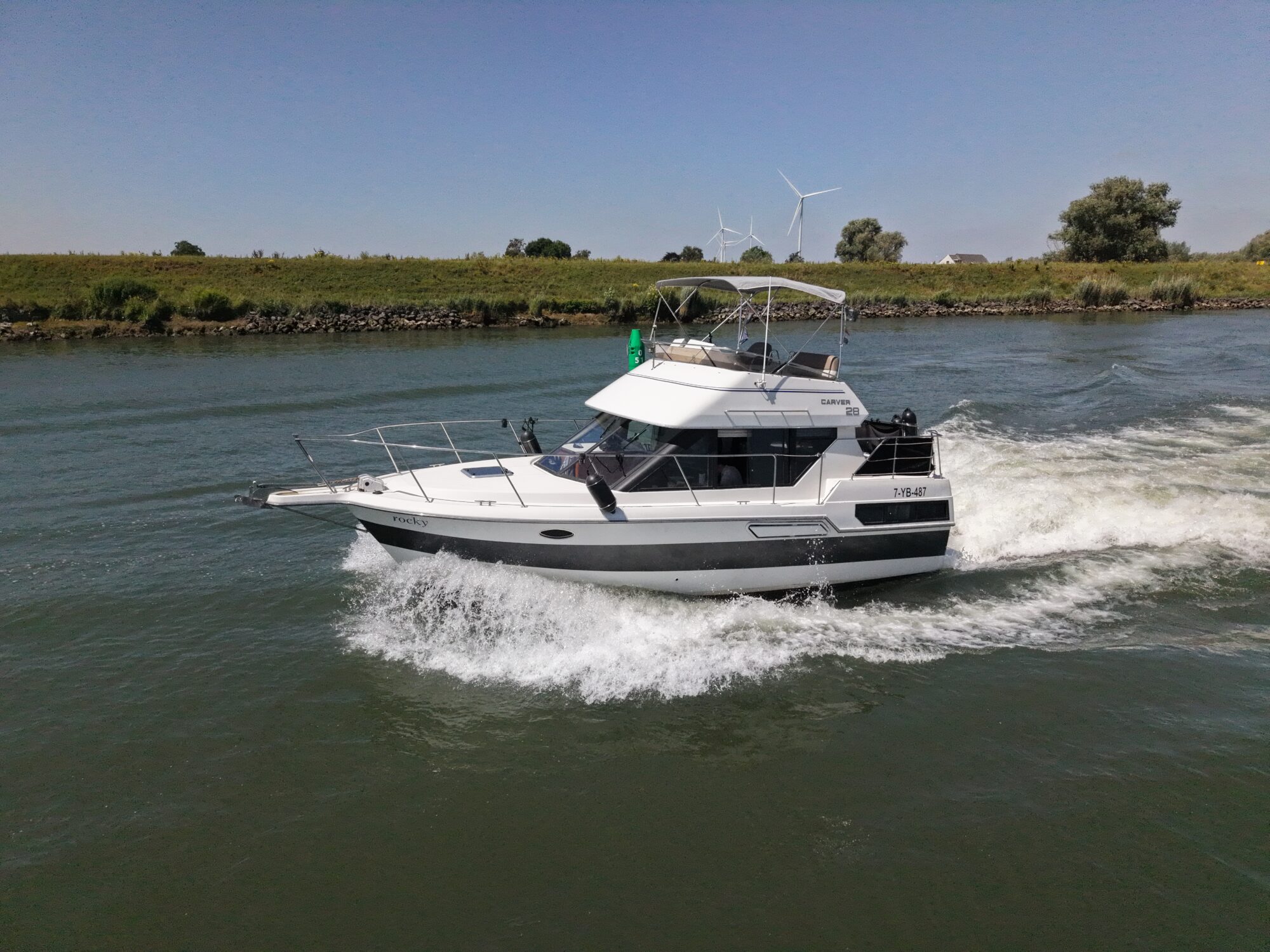 foto: 50 Carver Carver 28 Flybridge