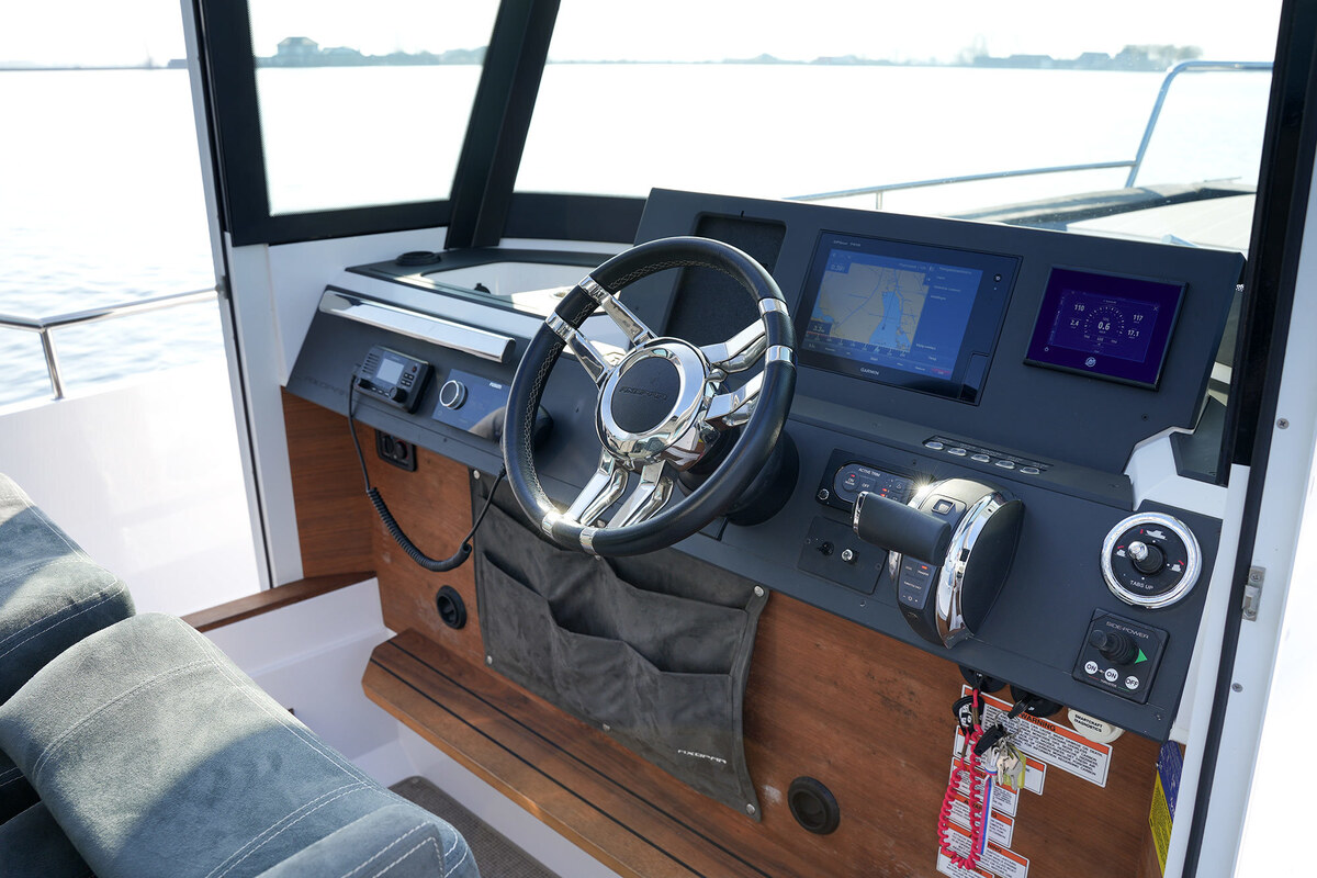 foto: 33 Axopar 28 Cabin - AC