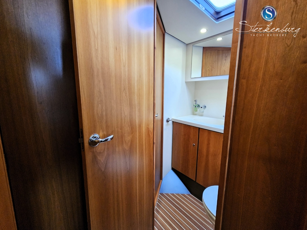 foto: 28 Linssen Grand Sturdy 40.9 Sedan Twin