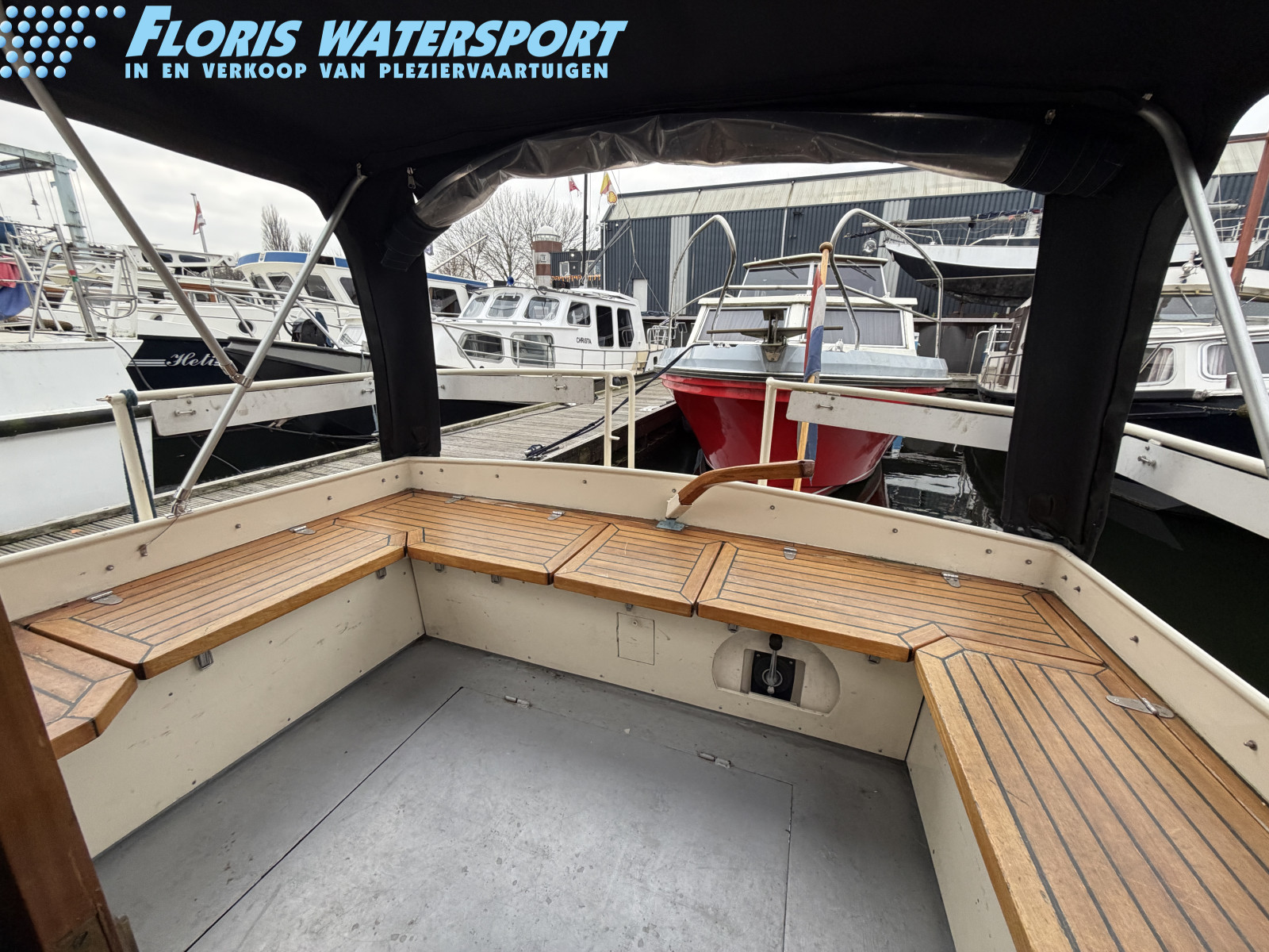 foto: 14 Jetten Bully 700