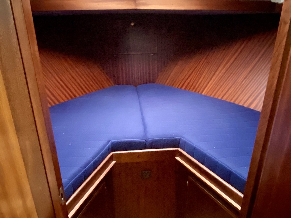 foto: 14 Privateer 37 Hybride