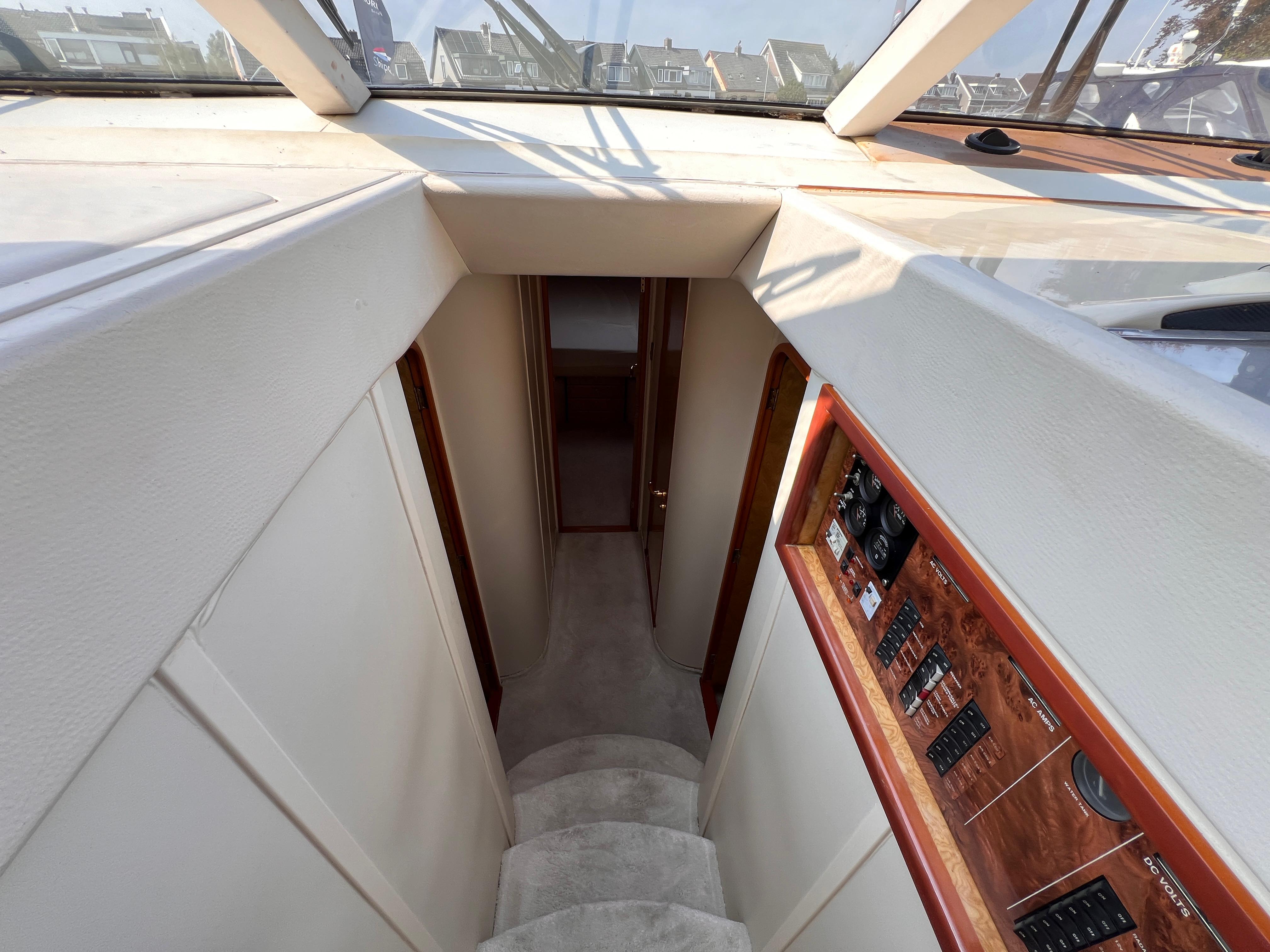 foto: 23 Princess 60 Fly