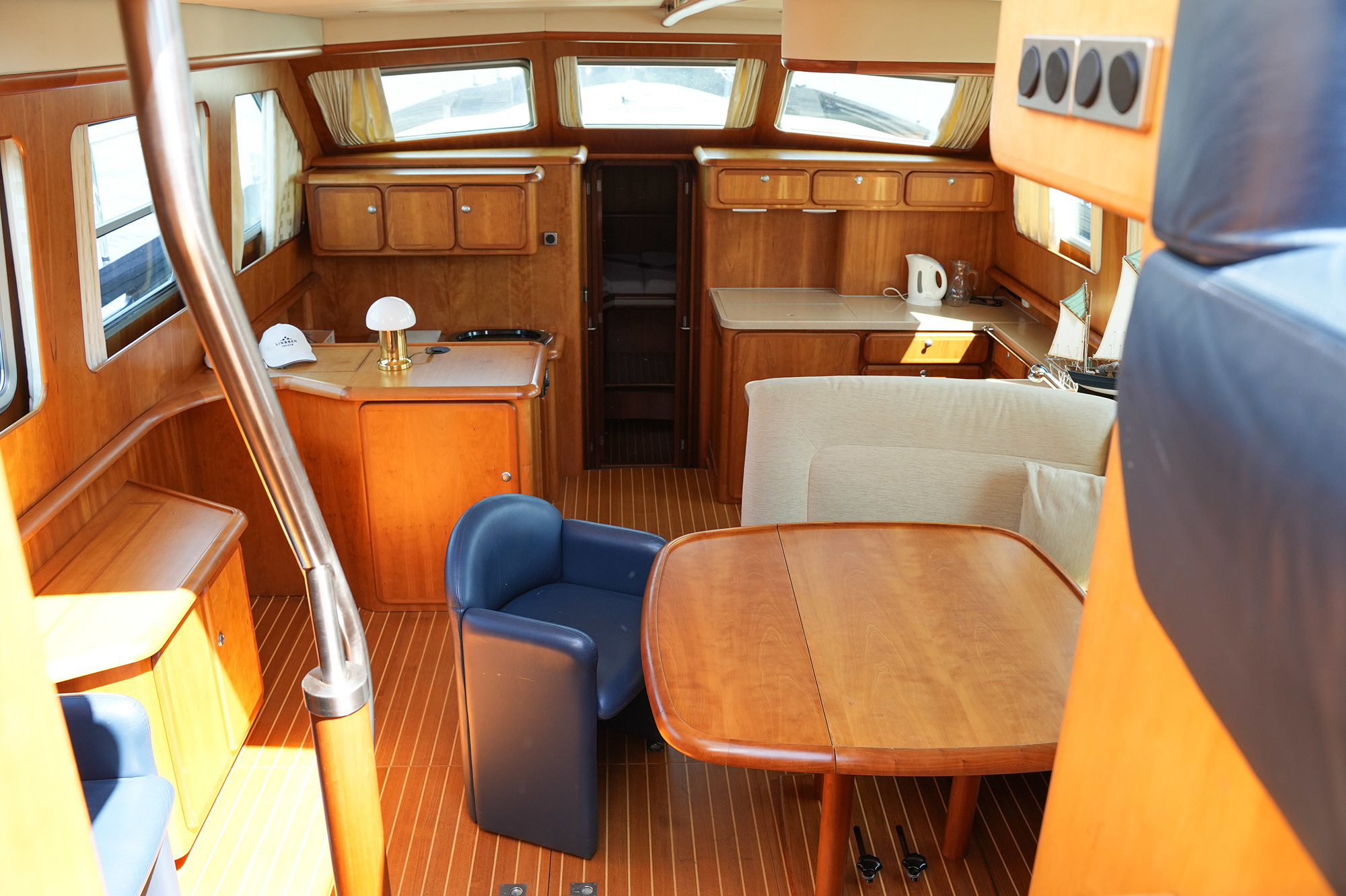 foto: 49 Linssen Grand Sturdy 500 Variotop MKII