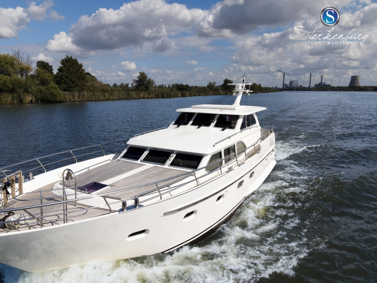 foto: 28 Valk Valk Continental 15.50 FR