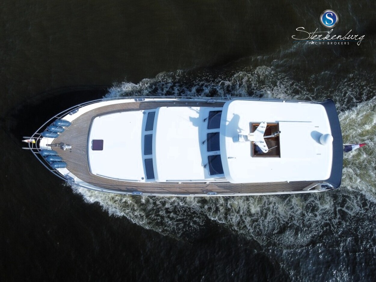 foto: 56 Valk Continental 15.60