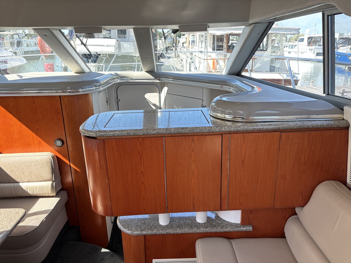 foto: 24 Maxum  4100 SCA 