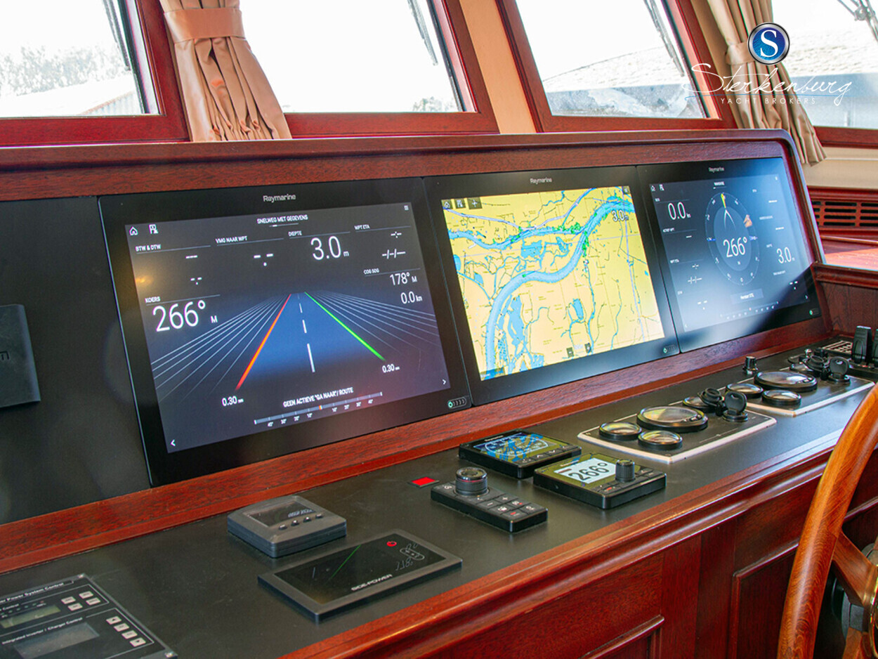 foto: 66 Alm Delfino 60