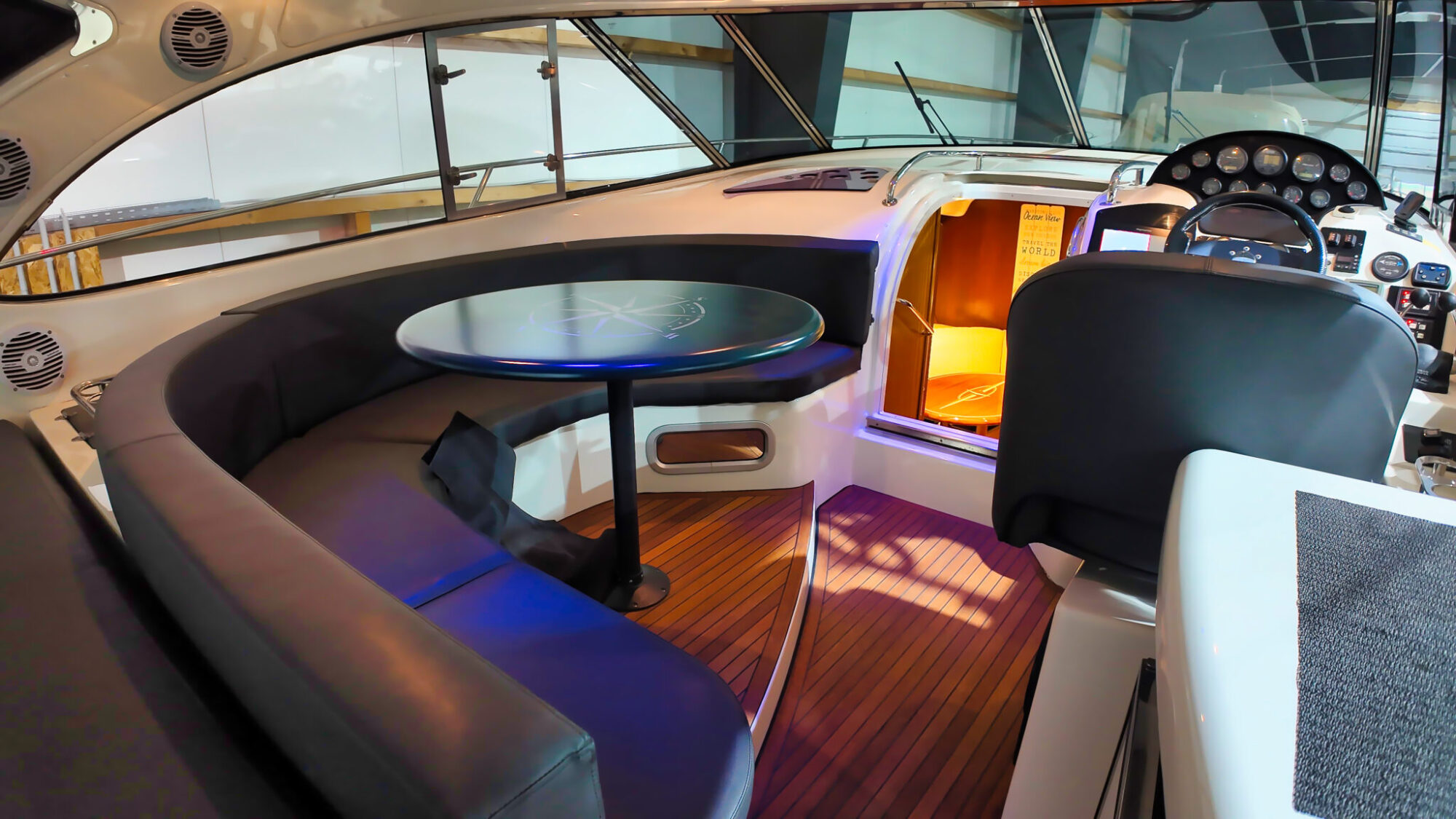 foto: 71 Bavaria Bavaria 37 HT Hardtop