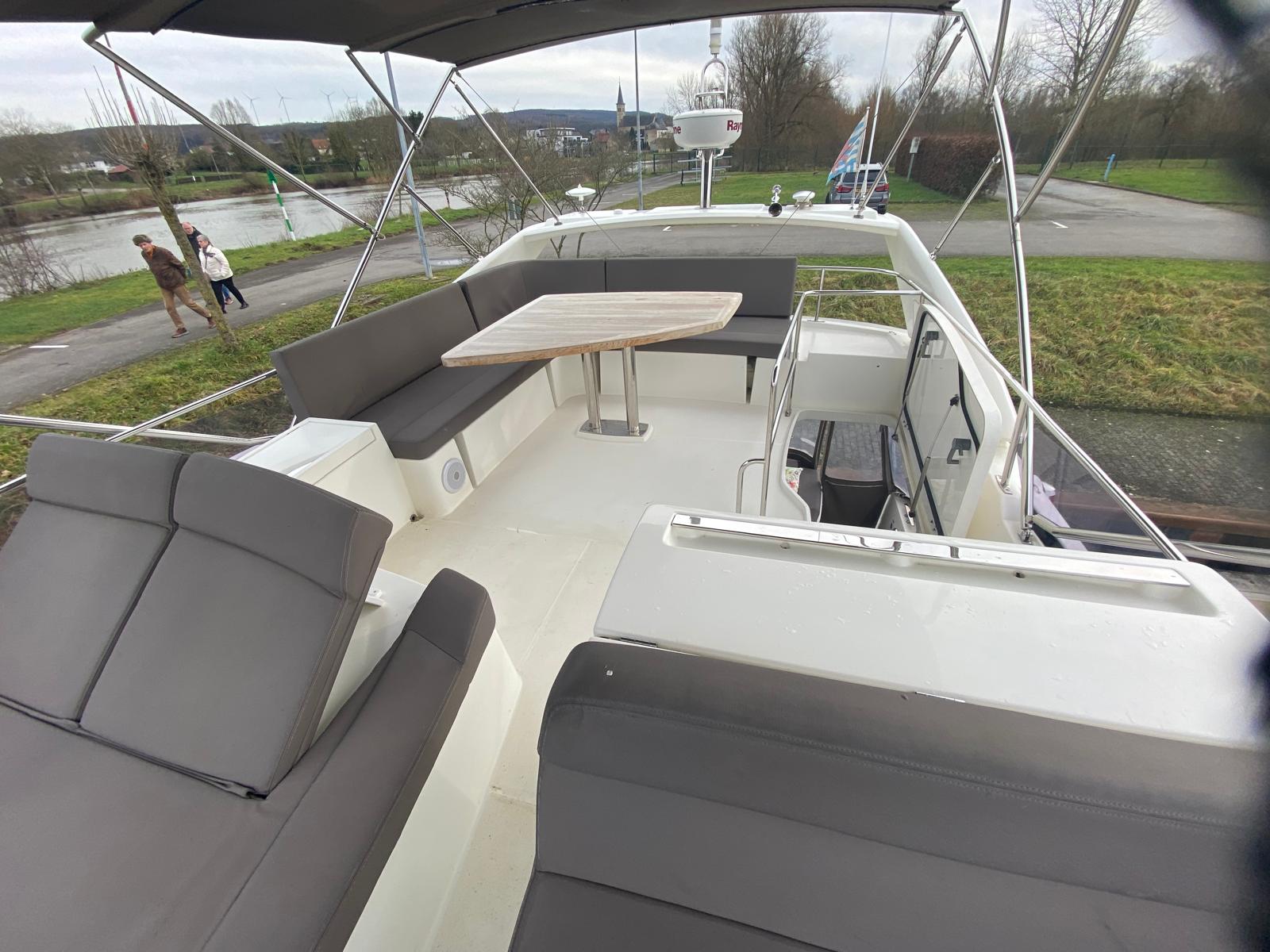 foto: 27 Prestige 500 Fly