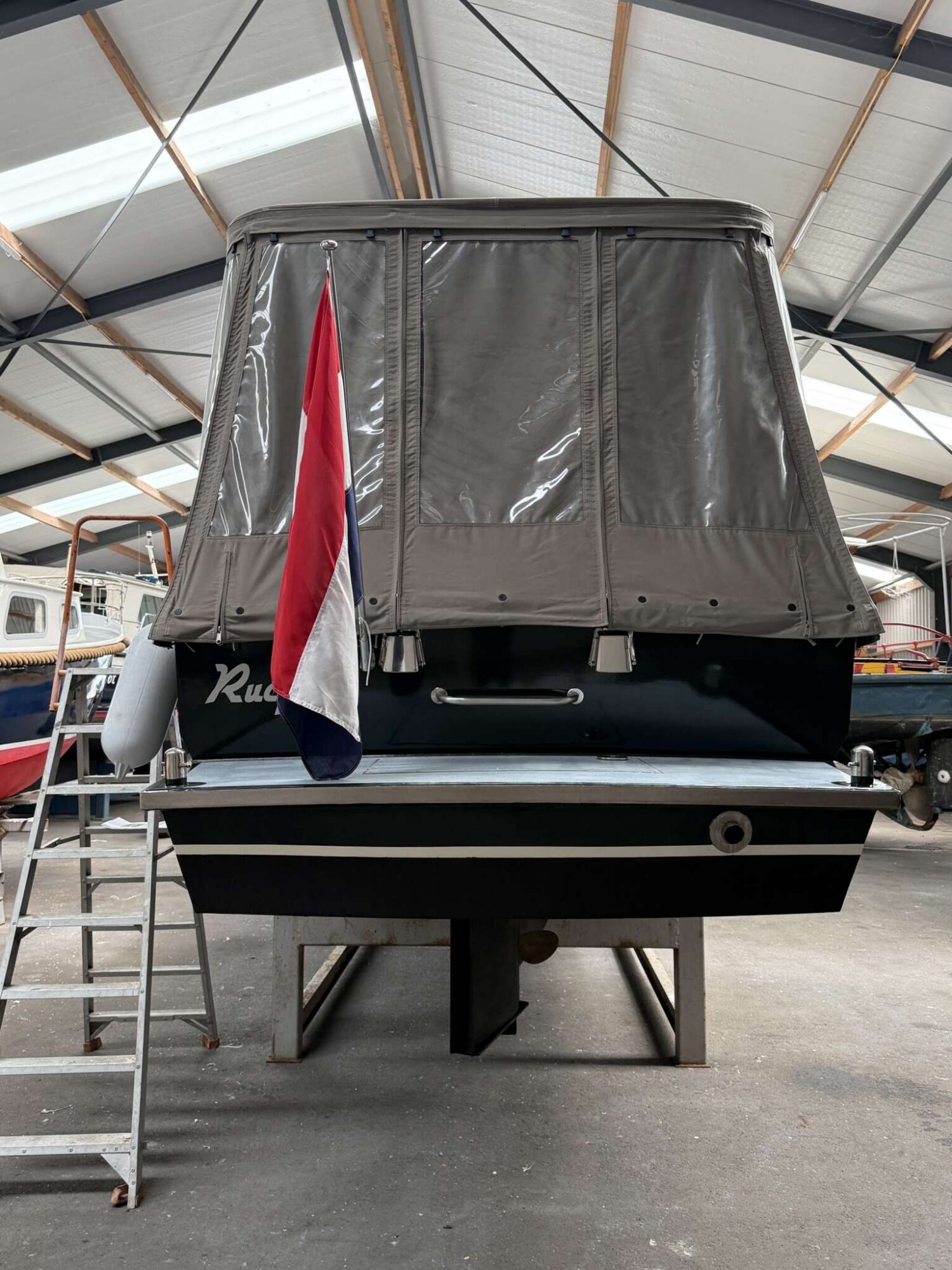 foto: 21 Barkas Barkas 8.30 OK