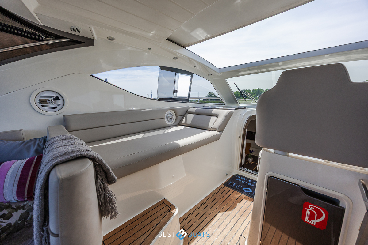 foto: 40 Galeon 385 HTS