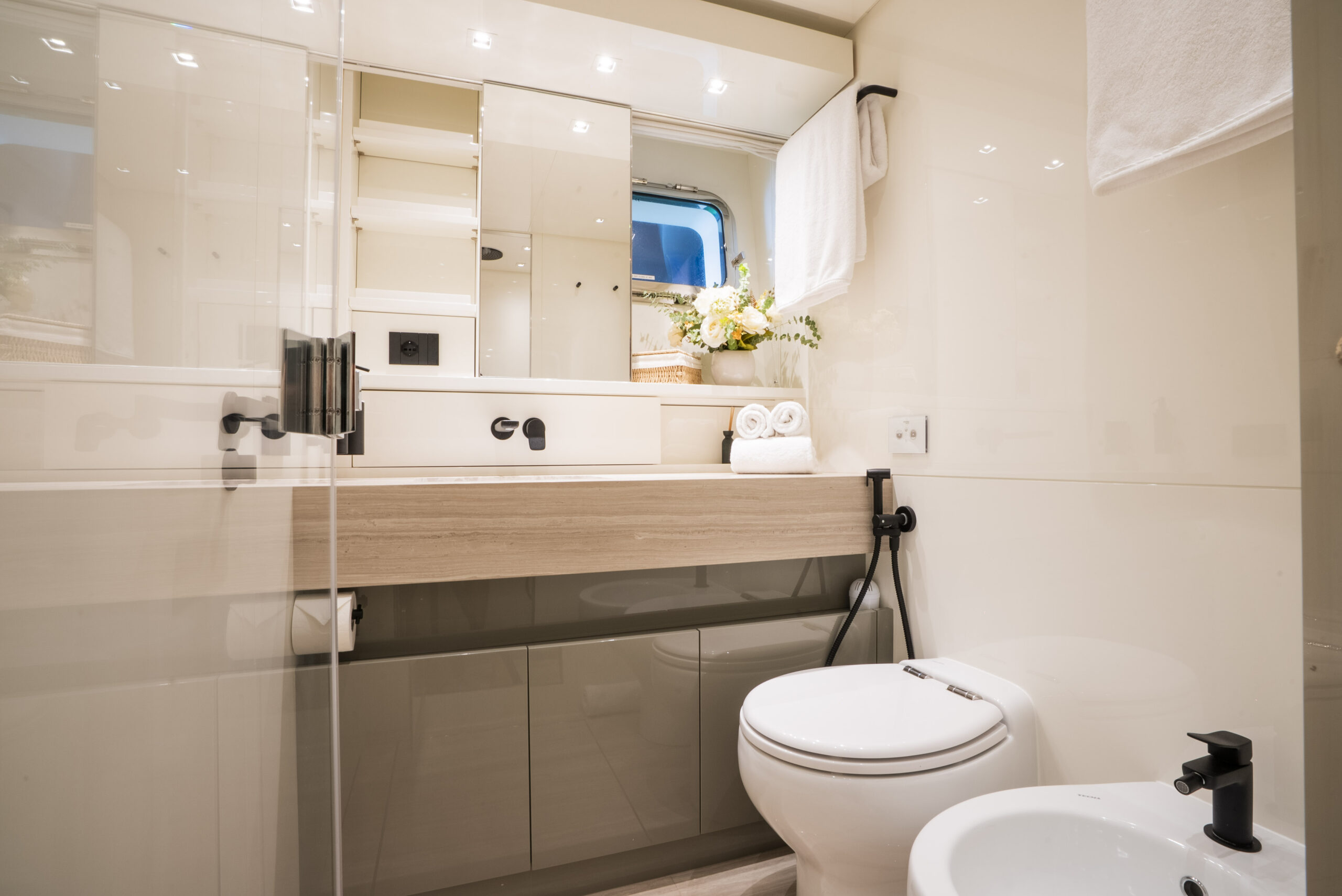 foto: 37 Sanlorenzo SL86