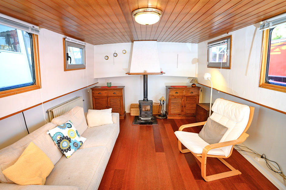 foto: 89 Luxe Motor 21.18 met UBC