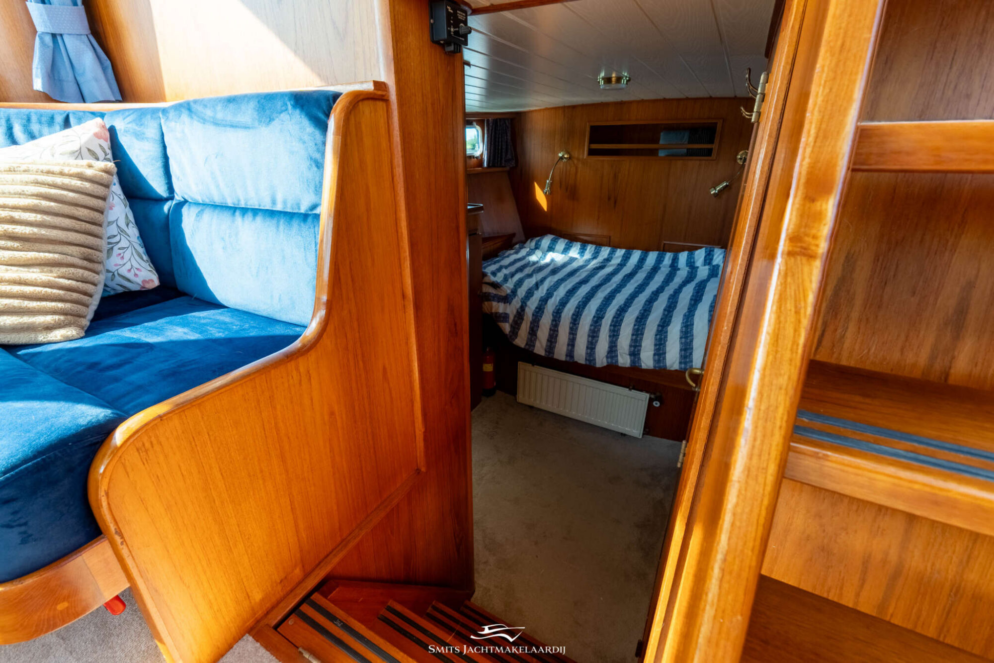 foto: 128 Monty Bank Monty Bank Kotter 41 AK