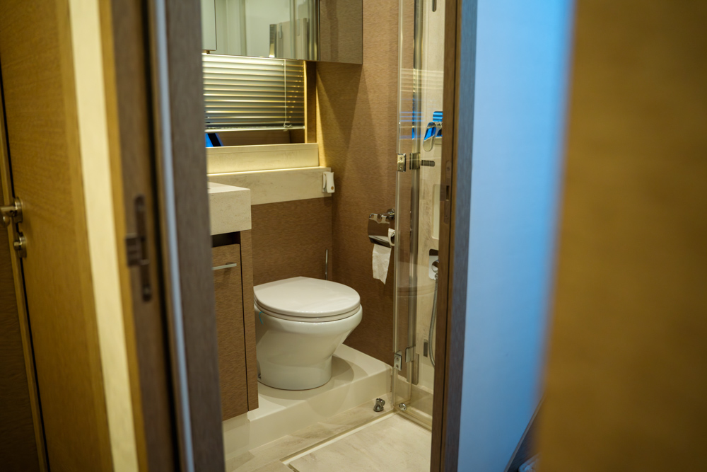 foto: 27 Prestige 520S 
