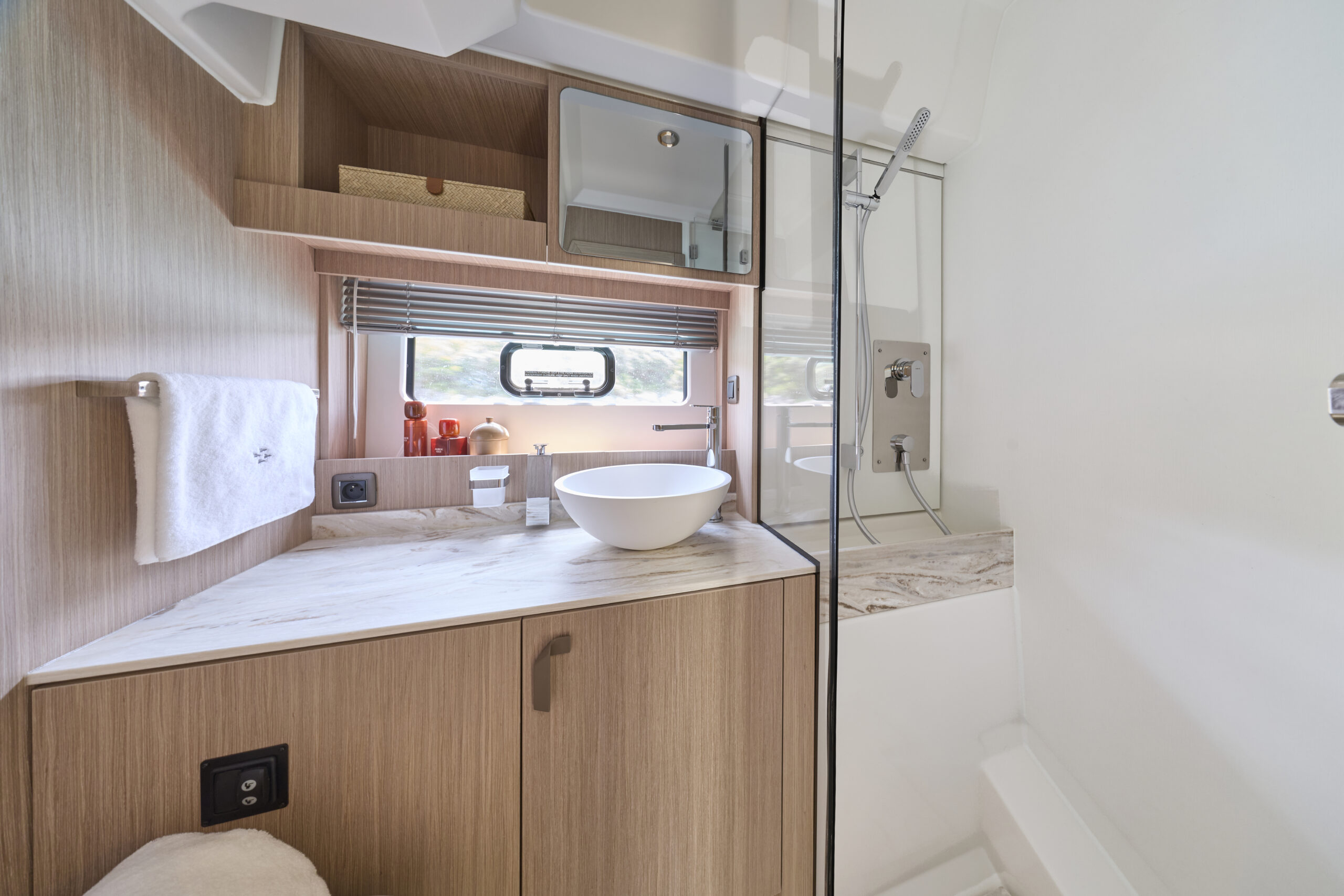 foto: 10 Prestige F4.3