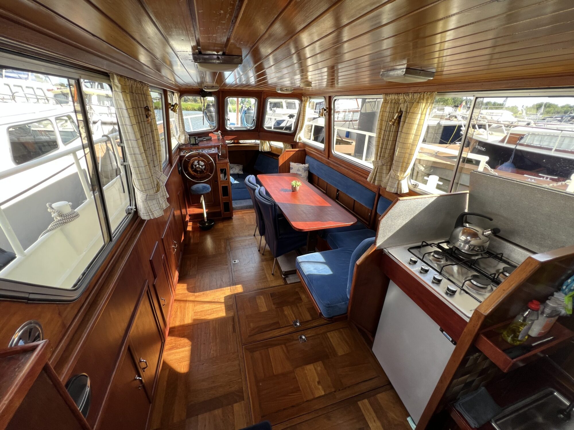 foto: 47 Beachcraft Beachcraft 11.30 AK Cabrio