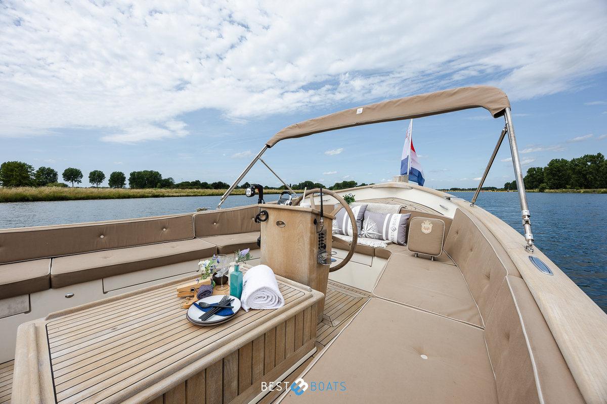 foto: 16  Wester-Engh 1000 Offshore
