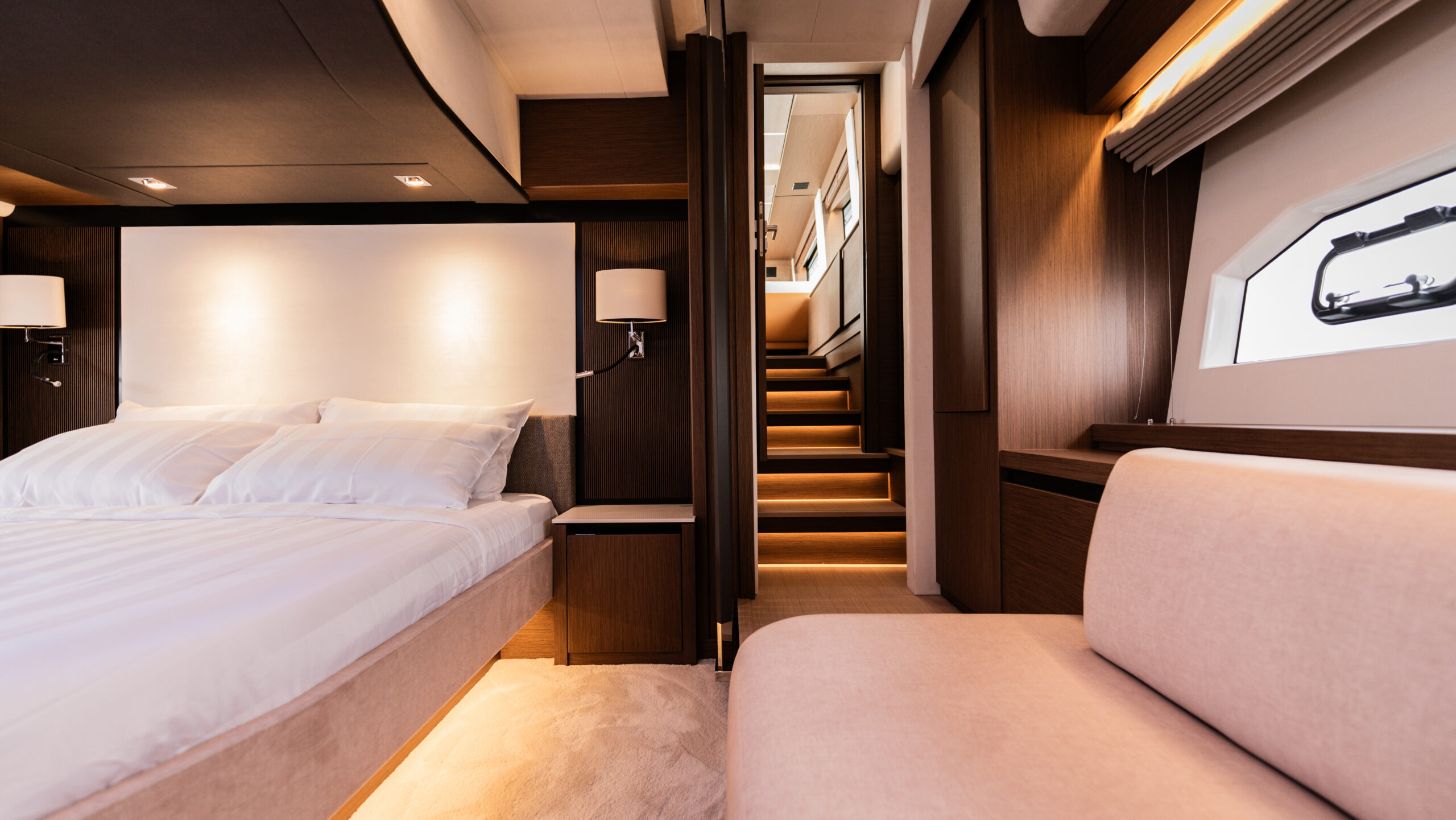 foto: 121 Prestige X70