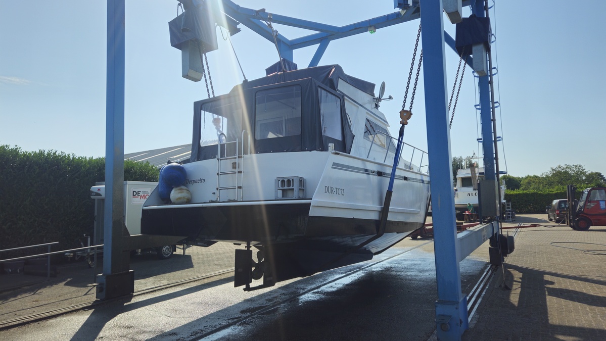 foto: 24 Condor 105 Fly