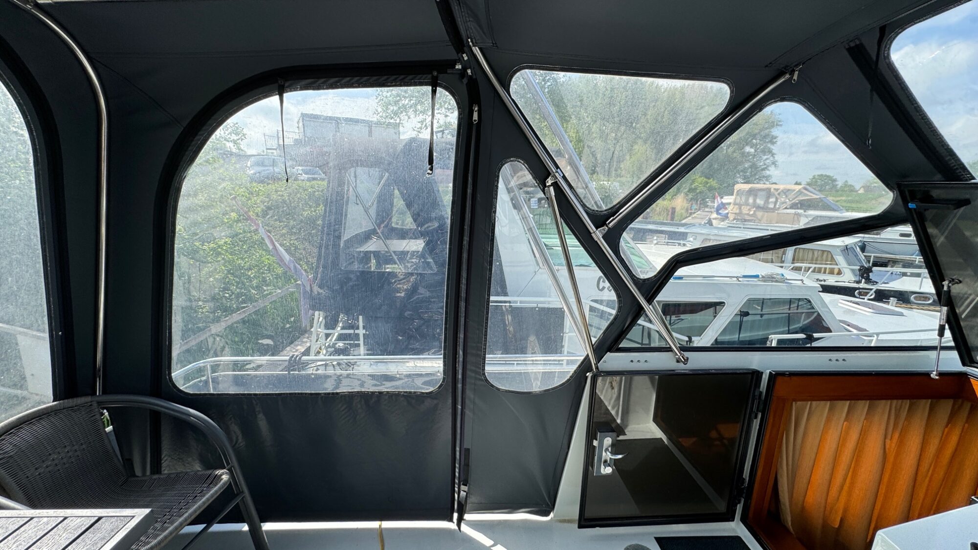 foto: 21 Vri-Jon Vri-Jon Contessa 37 AK Cabrio