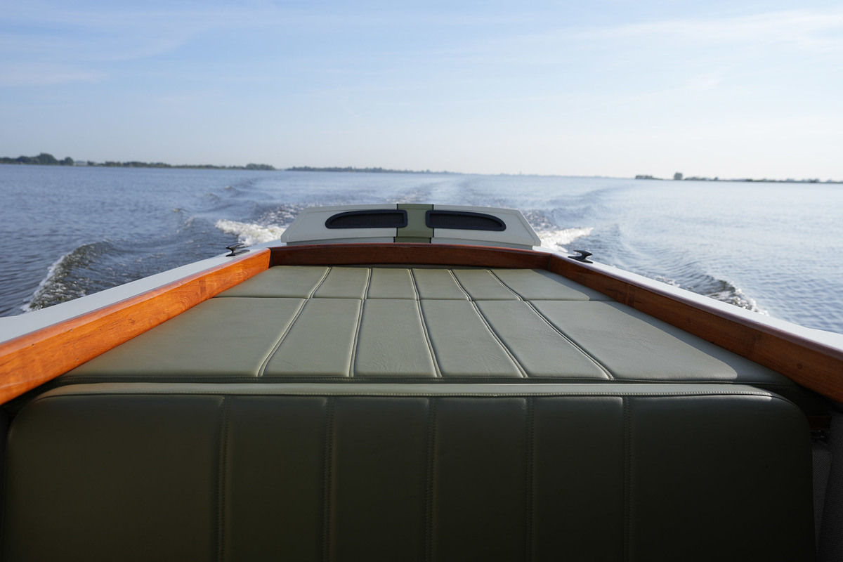 foto: 73 Volga Draagvleugelboot