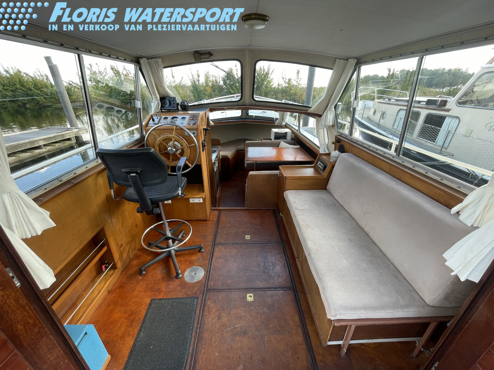 foto: 10 Hooveld 850 Open Cabin