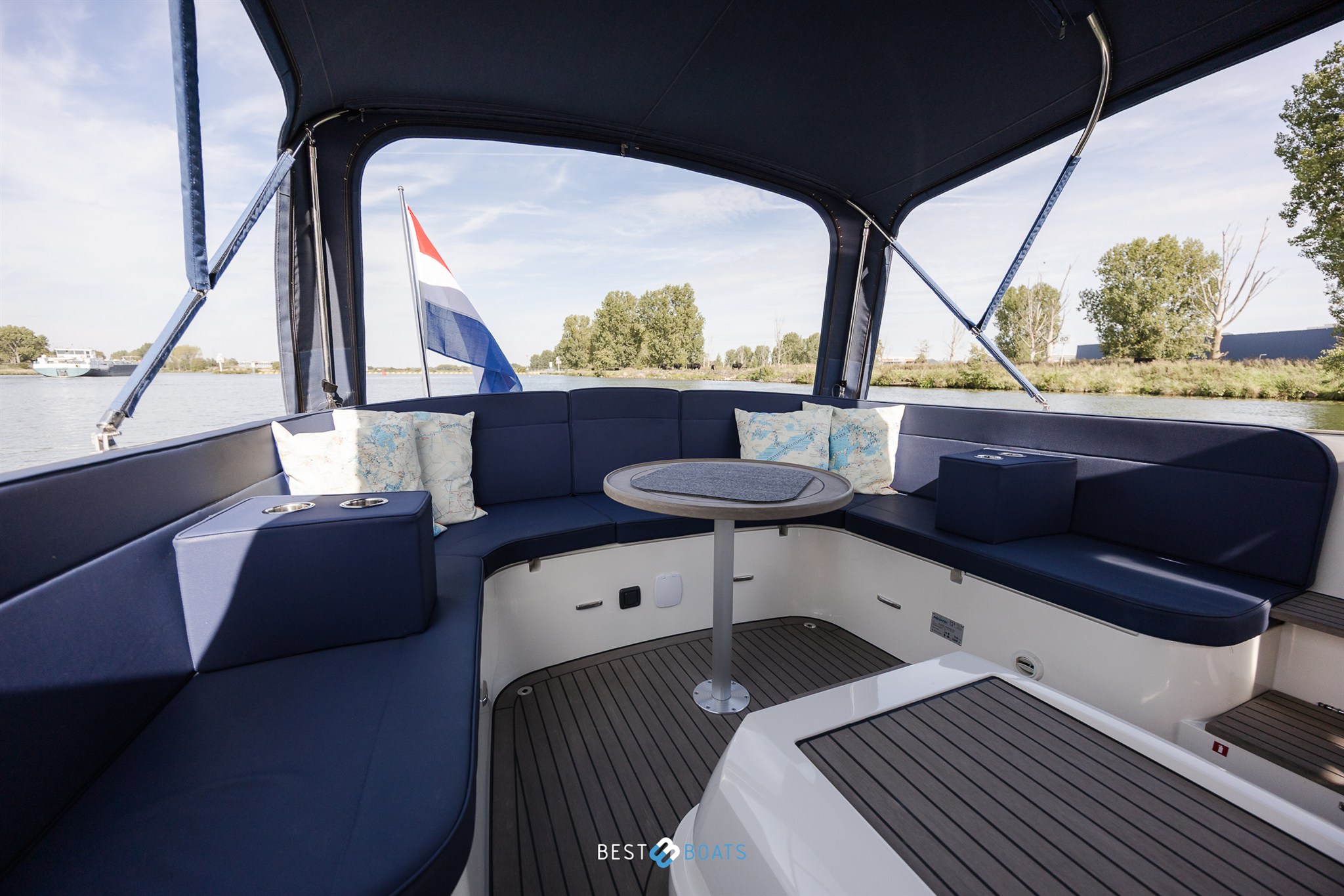 foto: 22 Antaris Seventy7 Cabin