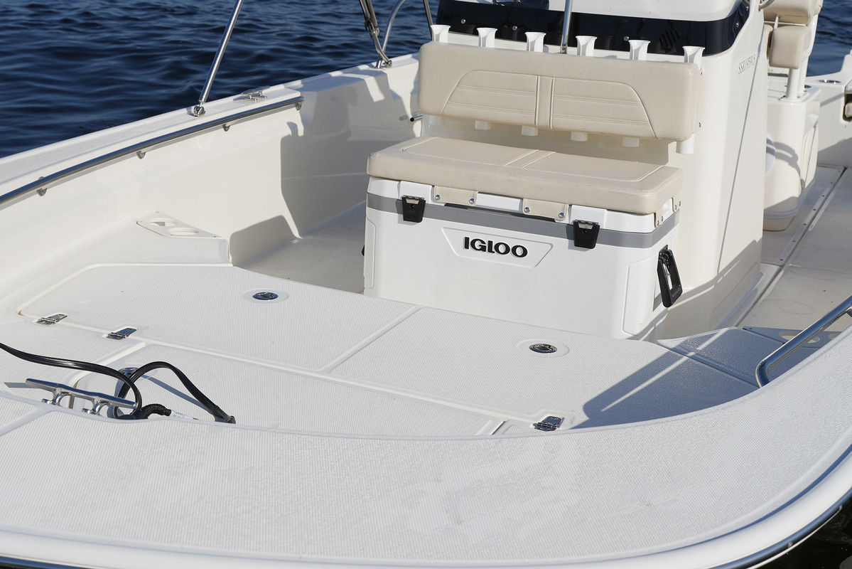 foto: 40 Boston Whaler 210 Montauk