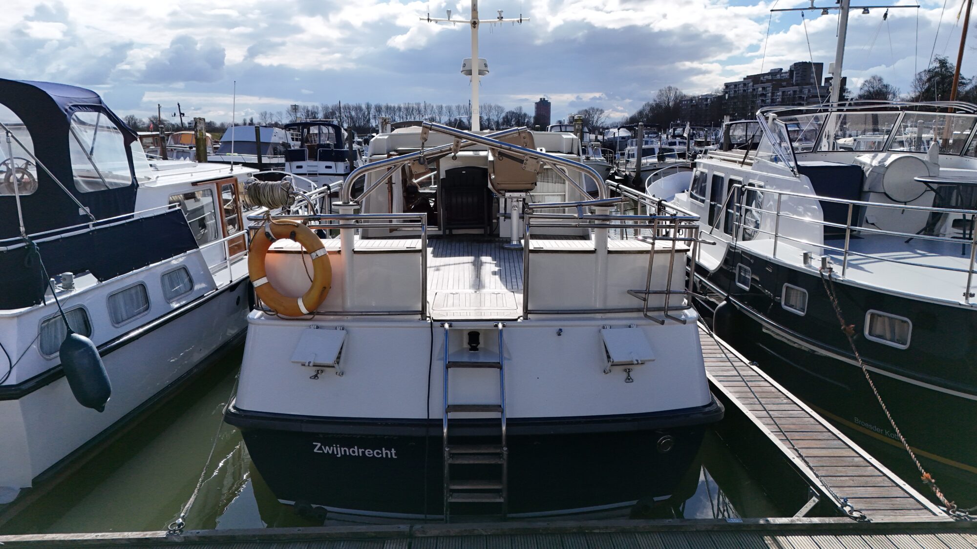foto: 109 Damen Damen Pushy Cat 15.00 AK Cabrio