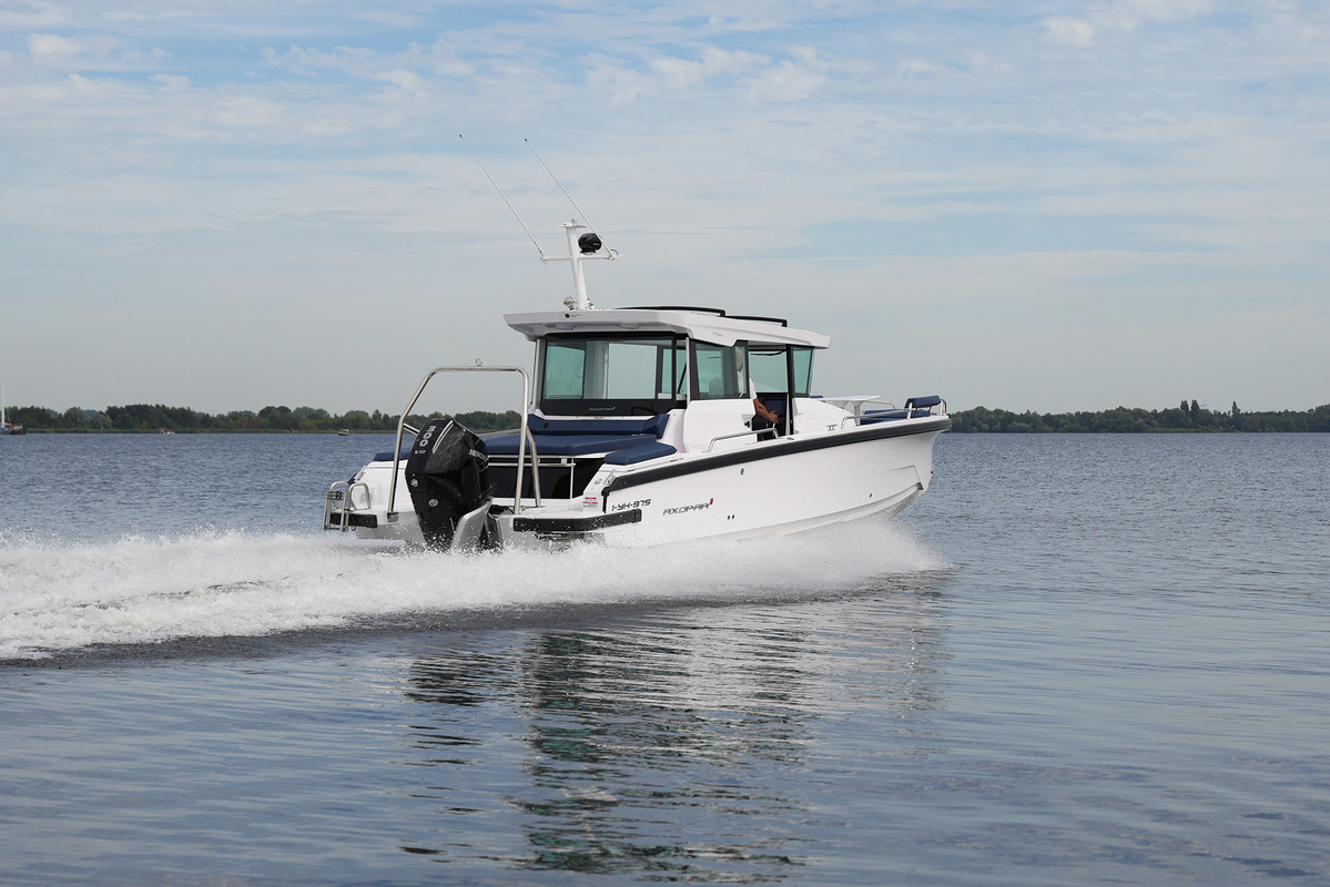 foto: 41 Axopar 29 XC Cross Cabin