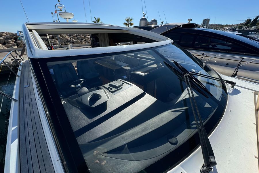 foto: 22 Princess V 57