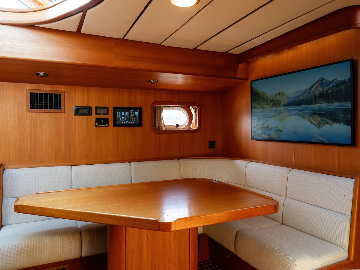 foto: 41 Laancruiser 2100