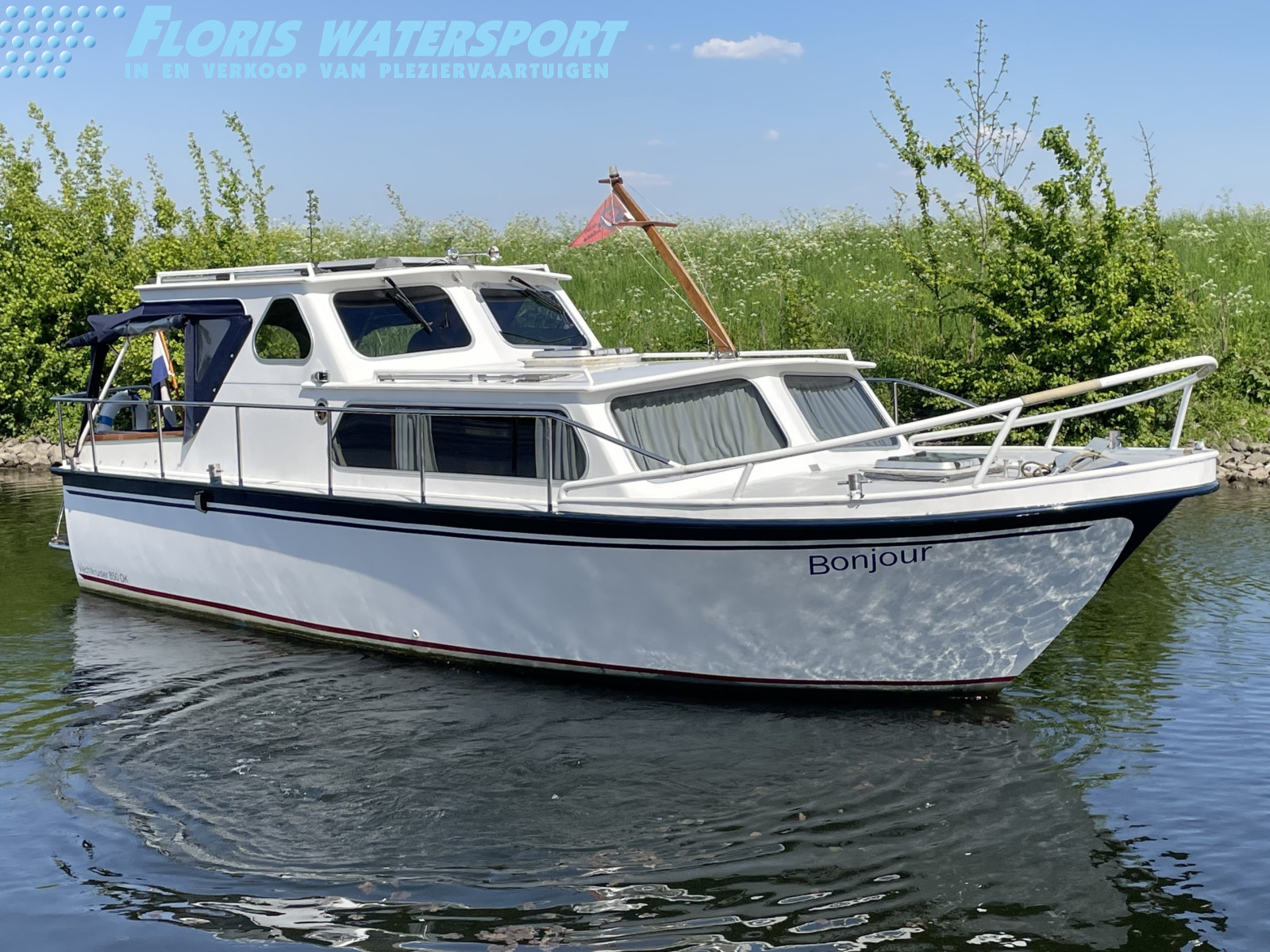 Vechtkruiser 850 Open Cabin