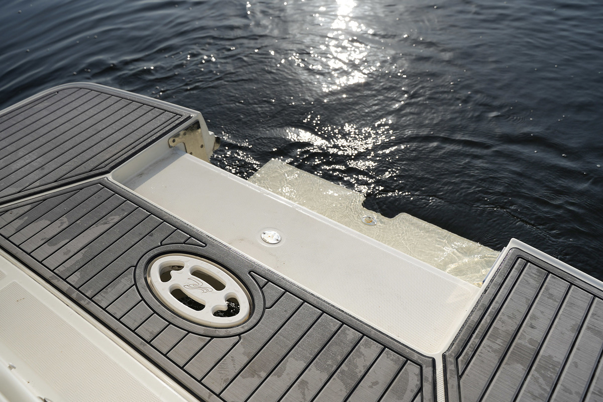 foto: 34 Sea Ray 265