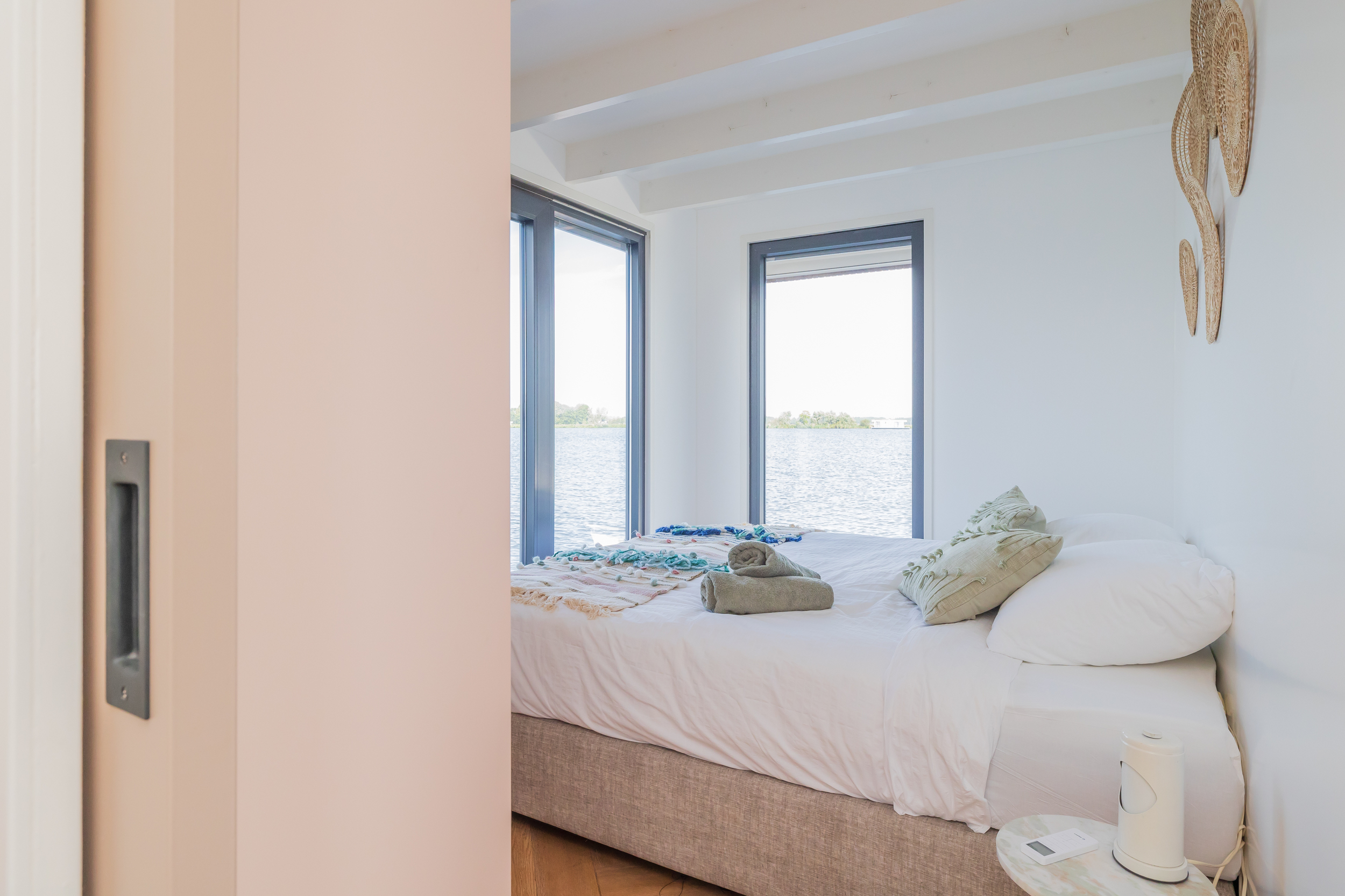 foto: 34 Surla (met Tender) Houseboat 15 Volledig Elektrisch With Charter