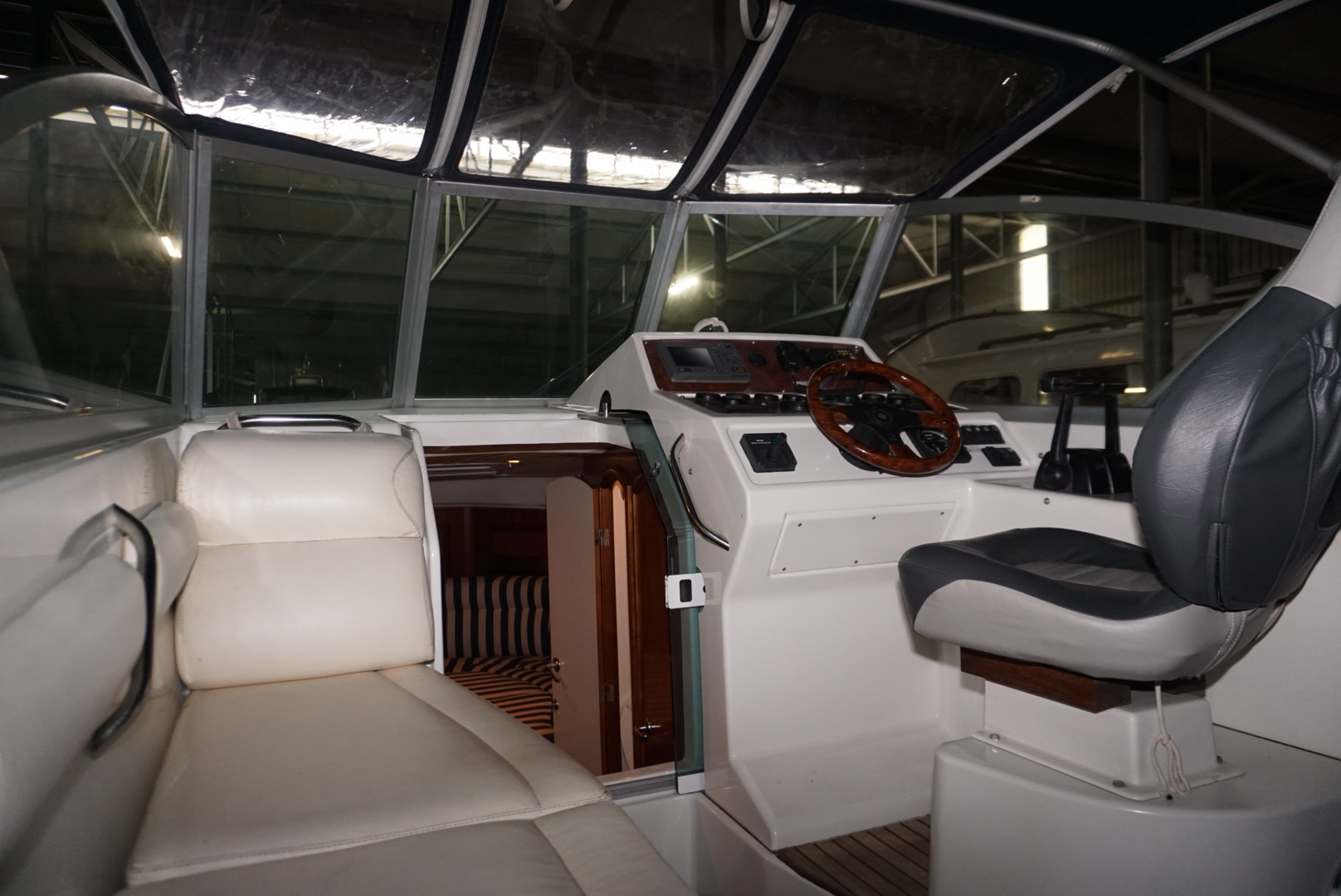 foto: 29 Beneteau Beneteau Ombrine 9.60