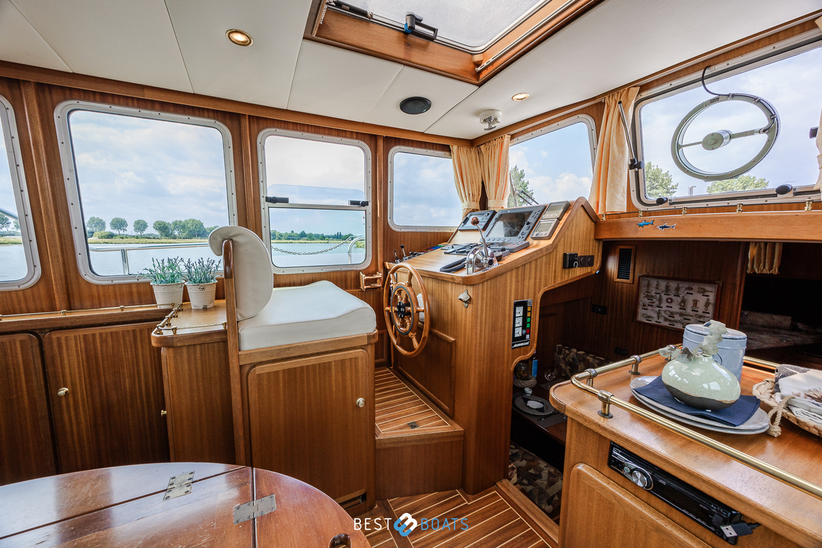 foto: 28 Linssen  Classic Sturdy 400 AC